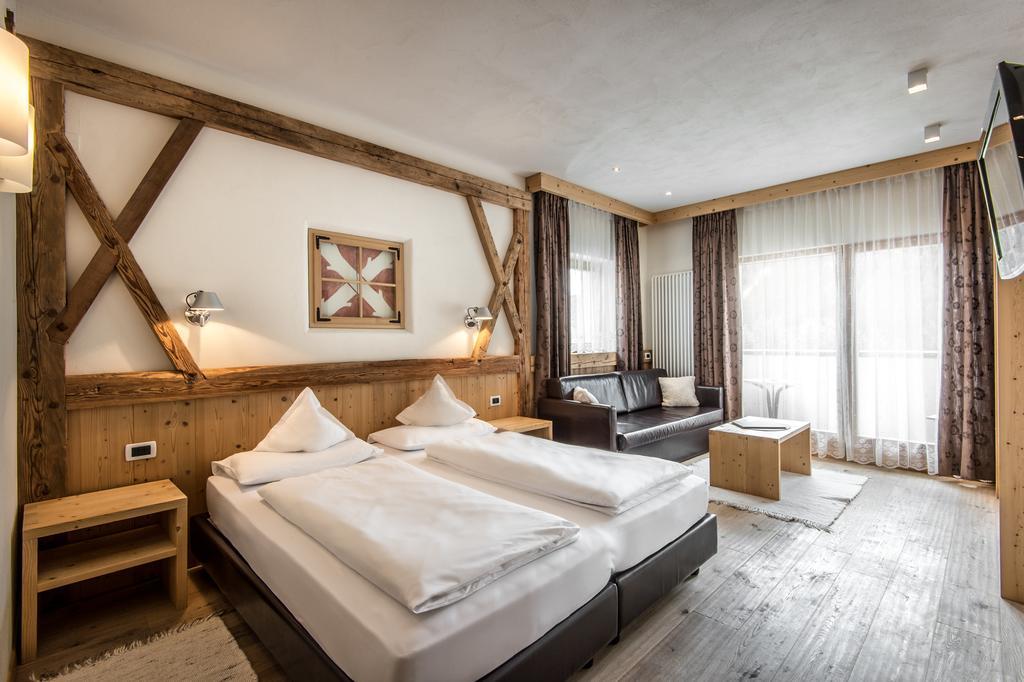 Hotel Gran Ciasa Colfosco Ngoại thất bức ảnh